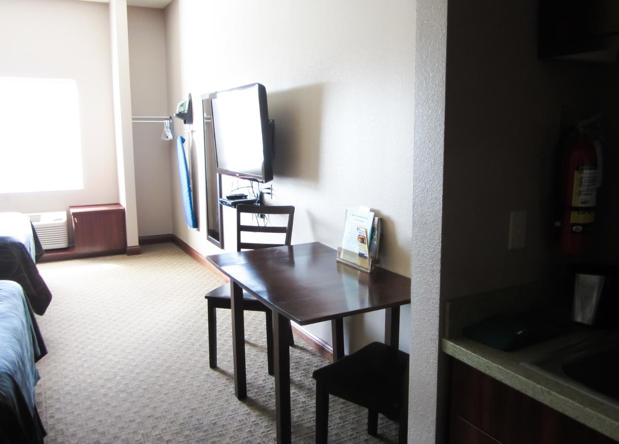 Bell'S Extended Stay And Suites Saint Robert Zewnętrze zdjęcie
